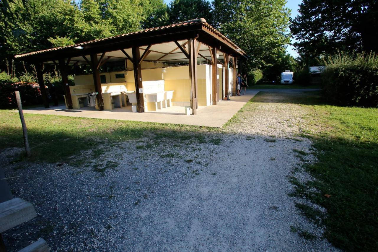 Camping L'Ilot Du Chail Sansais المظهر الخارجي الصورة