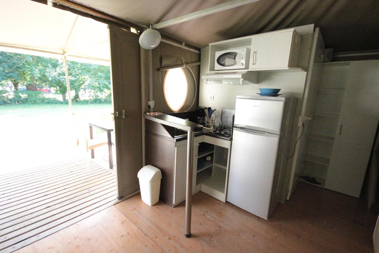 Camping L'Ilot Du Chail Sansais المظهر الخارجي الصورة